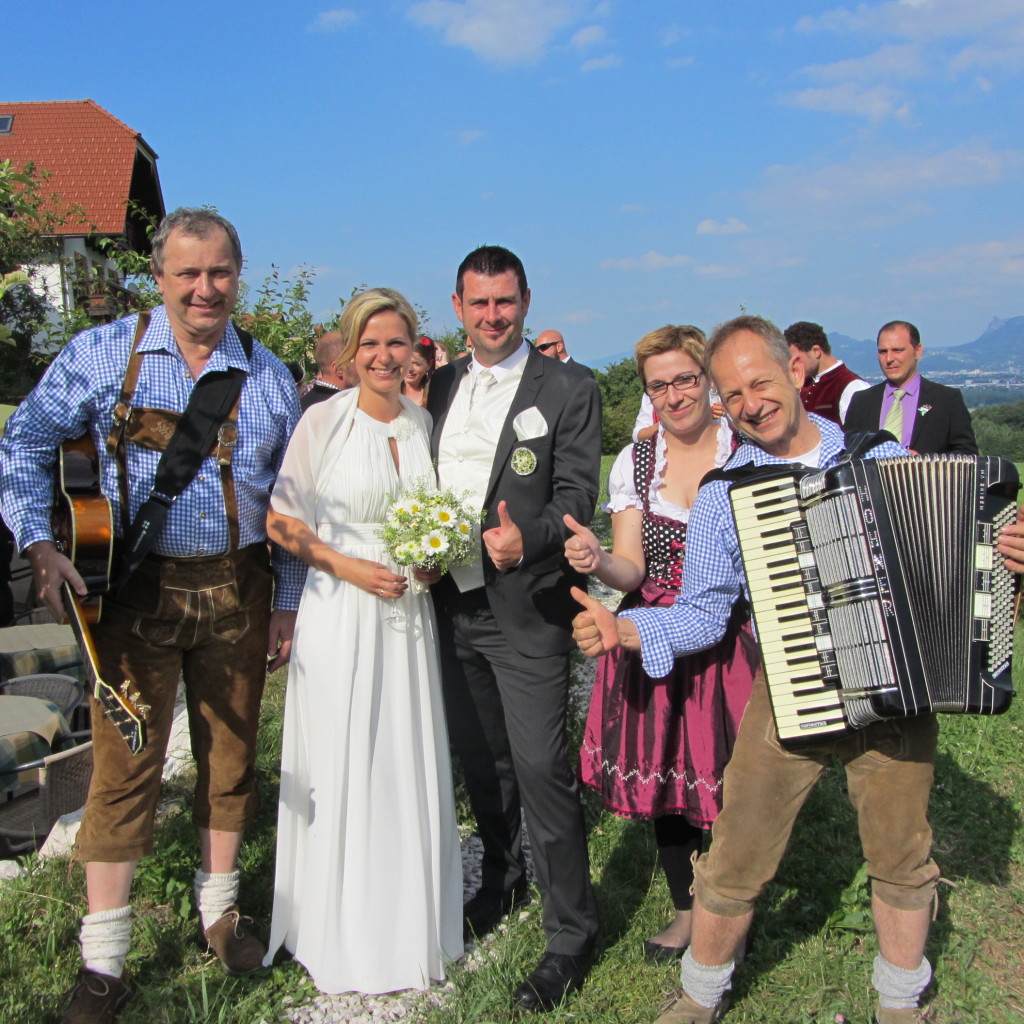 Hochzeit Martina & Edi, Ulrichshögl, Ainring mit Hochzeitstrio DIE TURBOS 2014