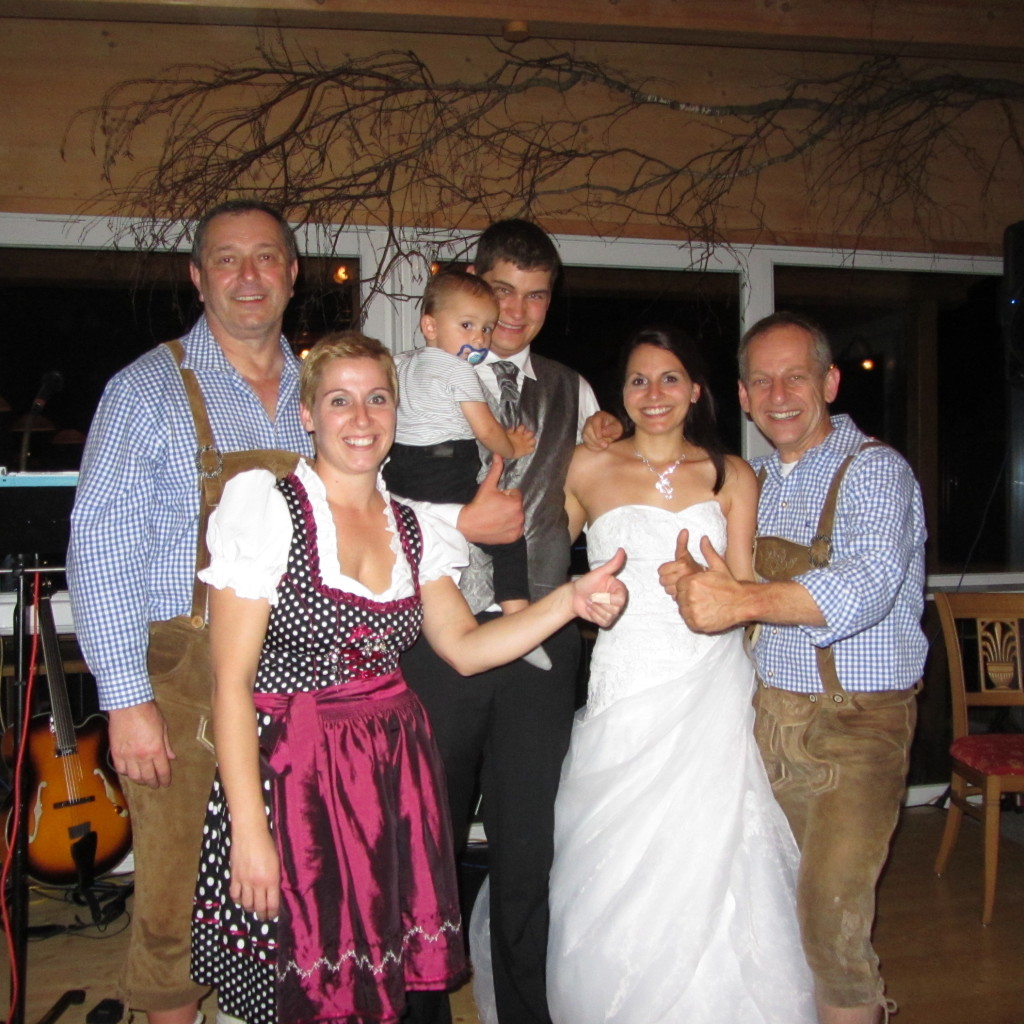 Hochzeit Tina und Philipp aus Piding am Ulrichshögl mit DIE TURBOS